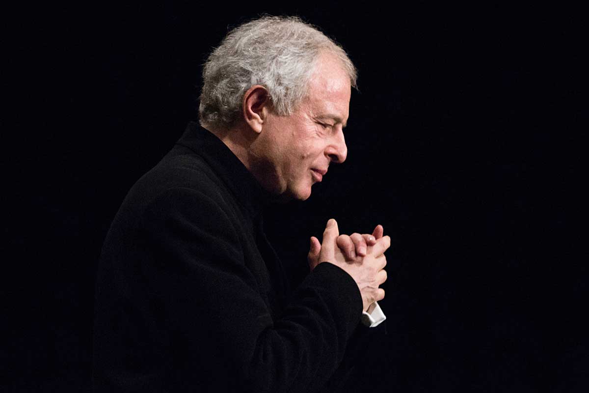 Andr&aacute;s Schiff