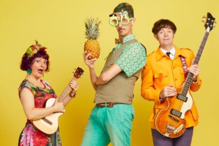 The Vegetable Plot – Pineapple People (Show)