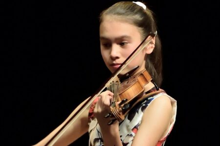 Sibelius Violin Concerto with Ellie Malonzo